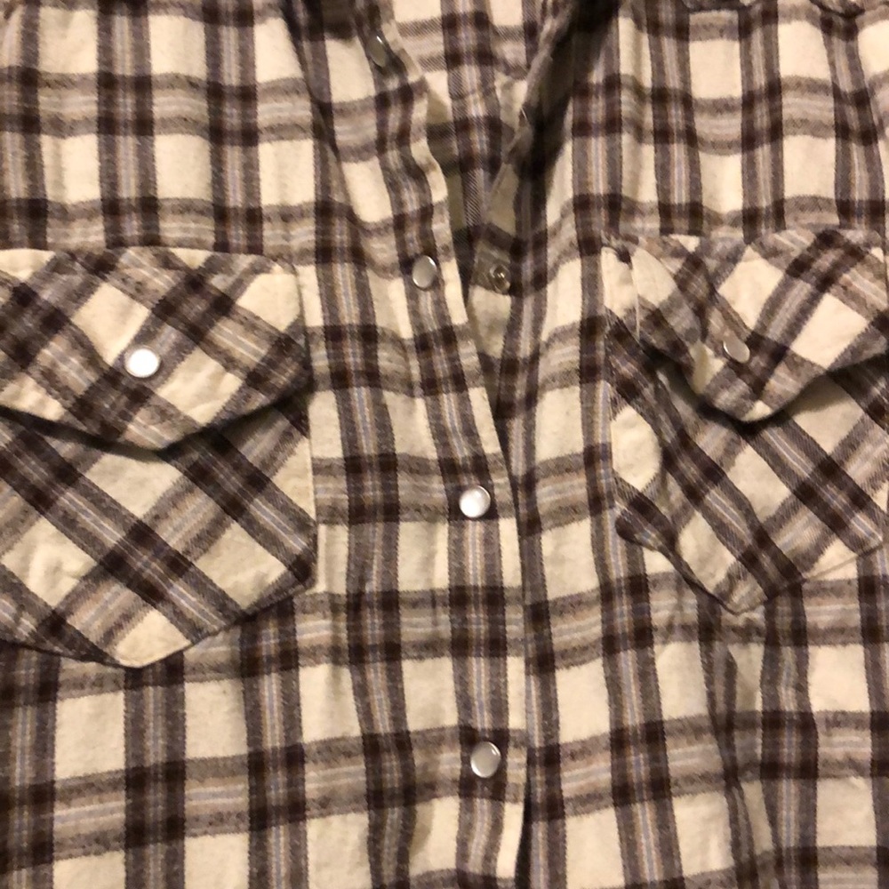 Neutral flannel ๐ - Picture 2 of 3